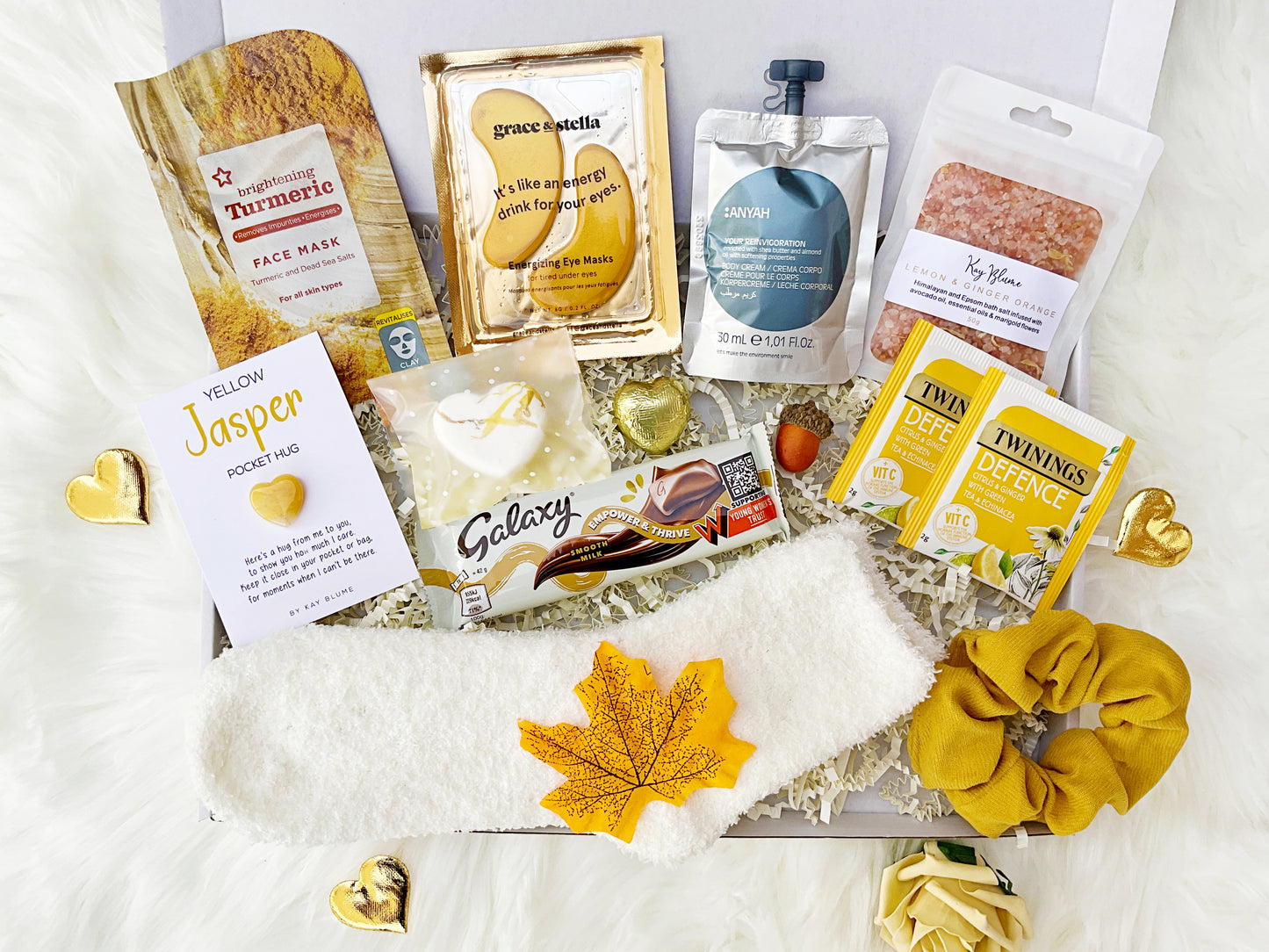 Snuggle Treatbox Gift for Her – Spring Letterbox Hug in a Box for Birthday, Get Well, Mum to Be or Just Because